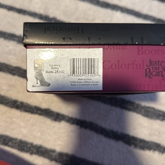 Groovy Baby - Boxed Just the Right Shoe-Raine Originals - Picture 8 of 8